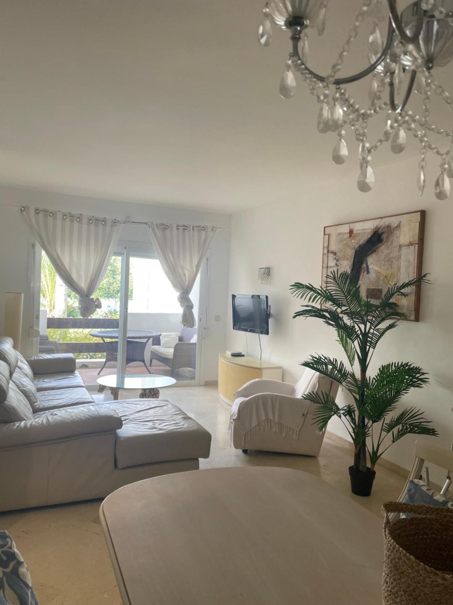 Apartment Costalita, Direct Beach Access, Ground Floor, Salt Water Pool Estepona Exterior foto